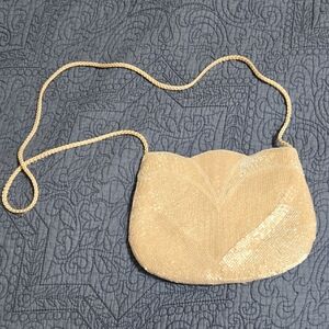 Fashion Imports Cream & White Beaded Women's Bag 7.5 x 6 Inches